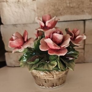 Ceramic Rose Flower Arrangement